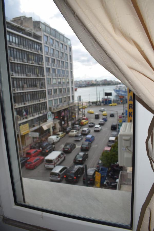 Piraeus Acropole Hotel Екстериор снимка